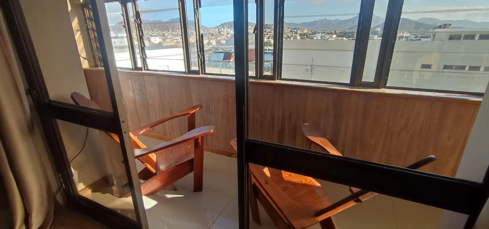 Séjour chez l'habitant Appartement Casa Tiana à Mindelo