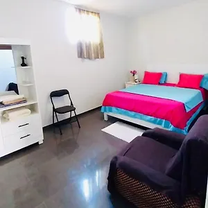 Cozy With Terrace Views! Appartement