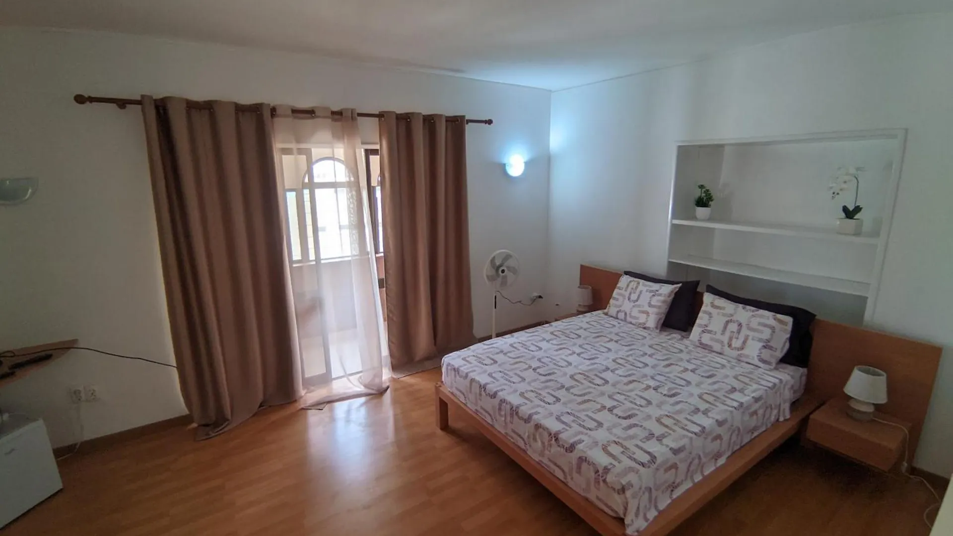 Casa Tiana Apartment Mindelo 0*,